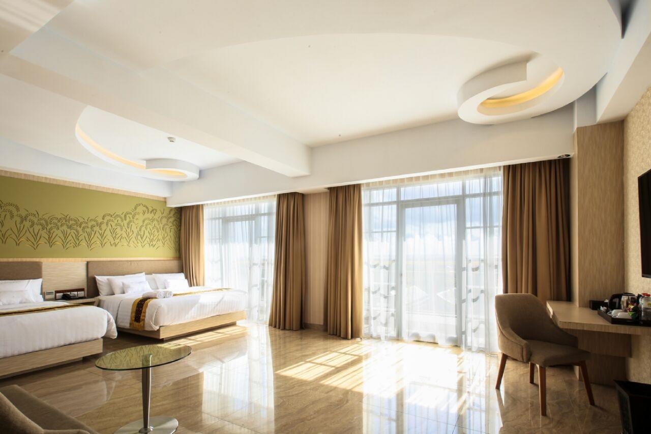 Kj Hotel Джокьякарта Экстерьер фото